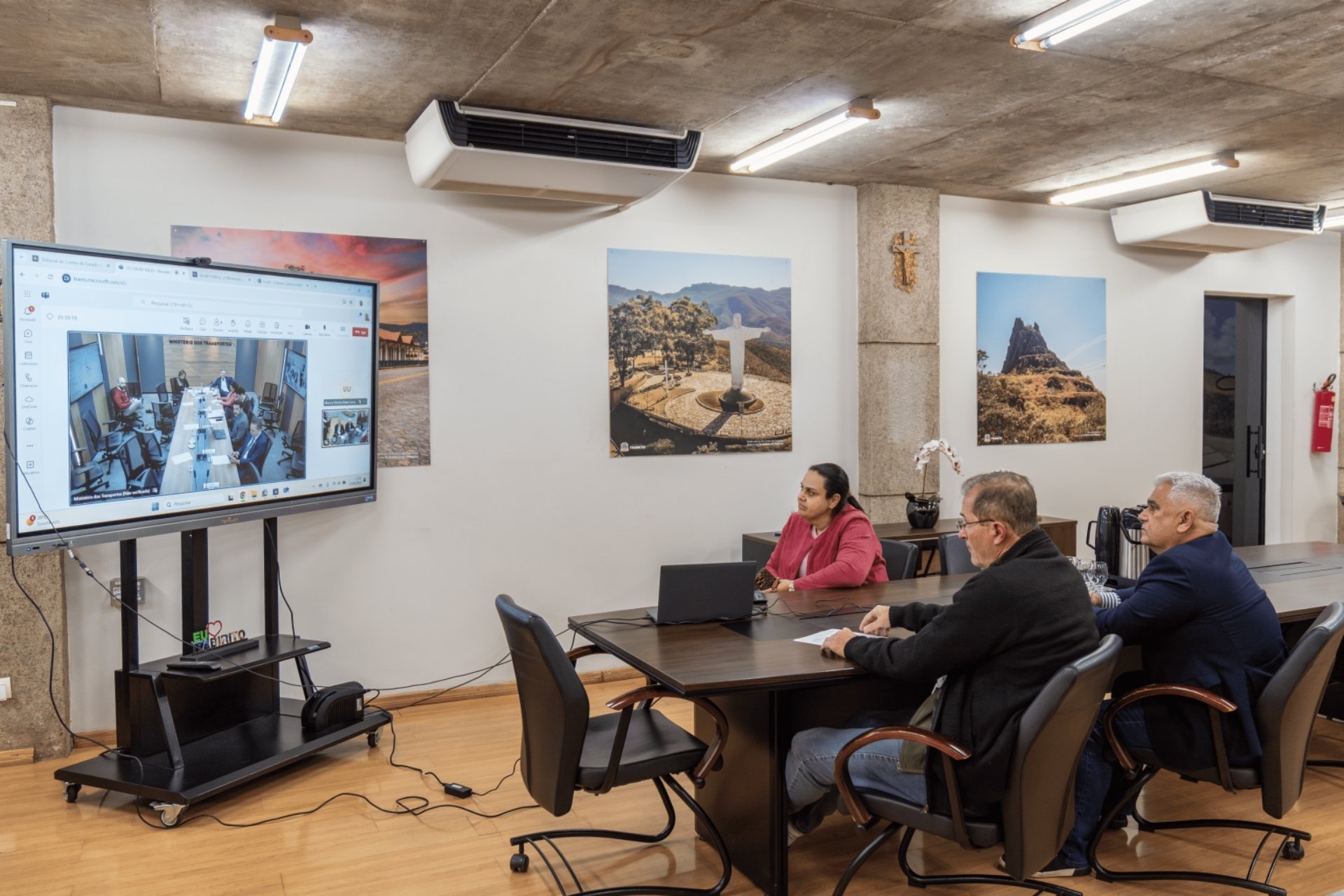 Governo federal analisa projeto de trevo e túnel em Itabirito