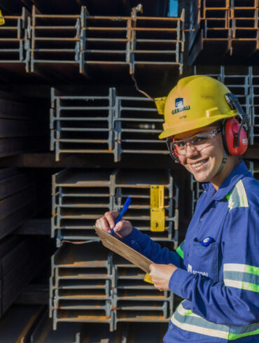 Gerdau tem mais de 100 vagas de emprego abertas em MG e outros estados
