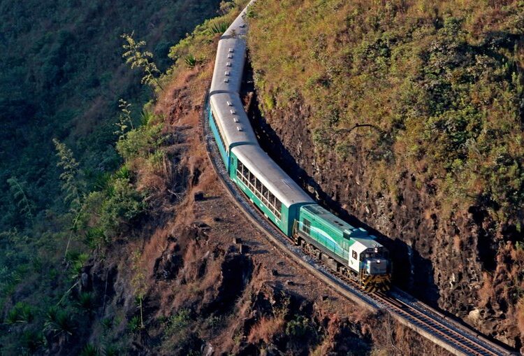 Parado desde 2020, trem Ouro Preto–Mariana ainda não tem data para voltar