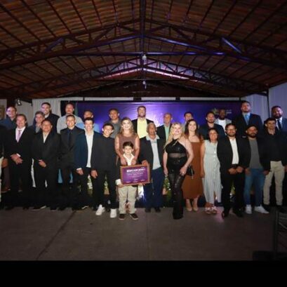 Câmara de Mariana homenageia personalidades do esporte em 2025