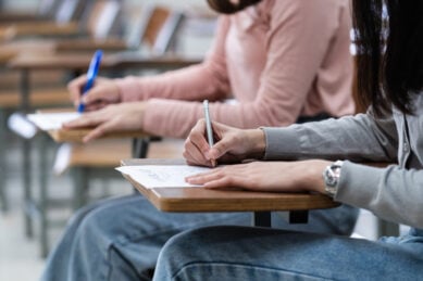 UFSJ lança concurso público com 10 vagas para cargos técnico-administrativos