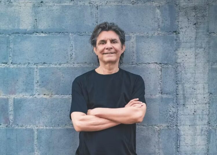 Frequente nos eventos culturais de Ouro Preto, músico Lô Borges está internado em estado grave