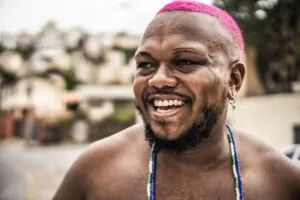 Câmara de Mariana entrega Mérito Racial a Djonga, indicado ao Grammy 2025