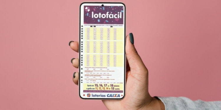 Resultado da Lotofácil 3521 de sexta-feira (24/10/25)