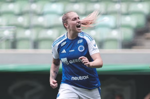 Zagueira destaque do Cruzeiro é convocada para amistosos da Seleção Brasileira contra a Noruega e Portugal