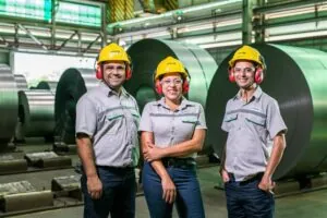 340 vagas em processo seletivo da Usiminas como porta de entrada no mercado de trabalho