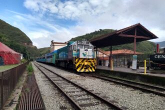 Trem turístico entre Ouro Preto e Mariana pode voltar a operar em 2027