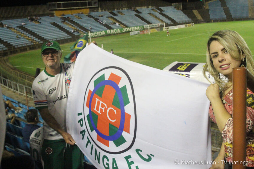 Campeonato Mineiro: você se lembra qual foi a última vez que o troféu do campeonato saiu de Belo Horizonte?